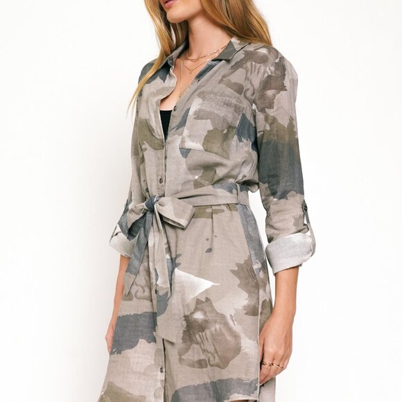 **NEW** MYSTREE BUTTON DOWN CAMO SHIRT DRESS - Picture 3 of 9
